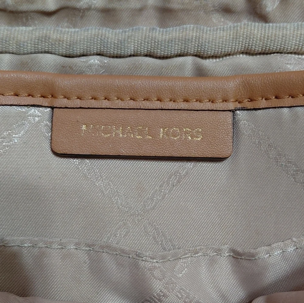 Michael Kors Jet Set Crossbody Bag Logo Printed Saffiano Leather Bag
